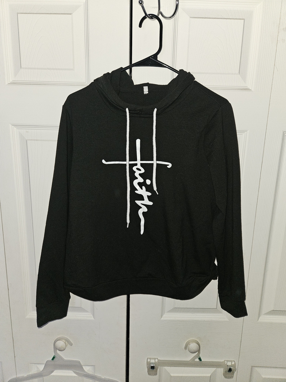 Black 'Faith' Graphic Hoodie Sweatshirt